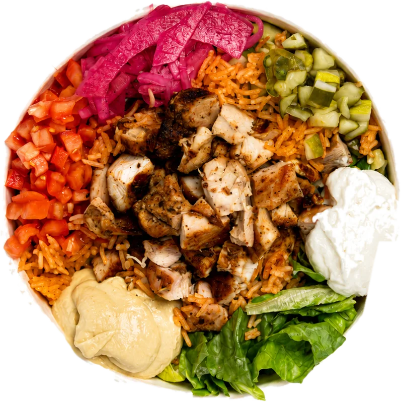 Grilled chicken bowl with red rice and traditional veggies